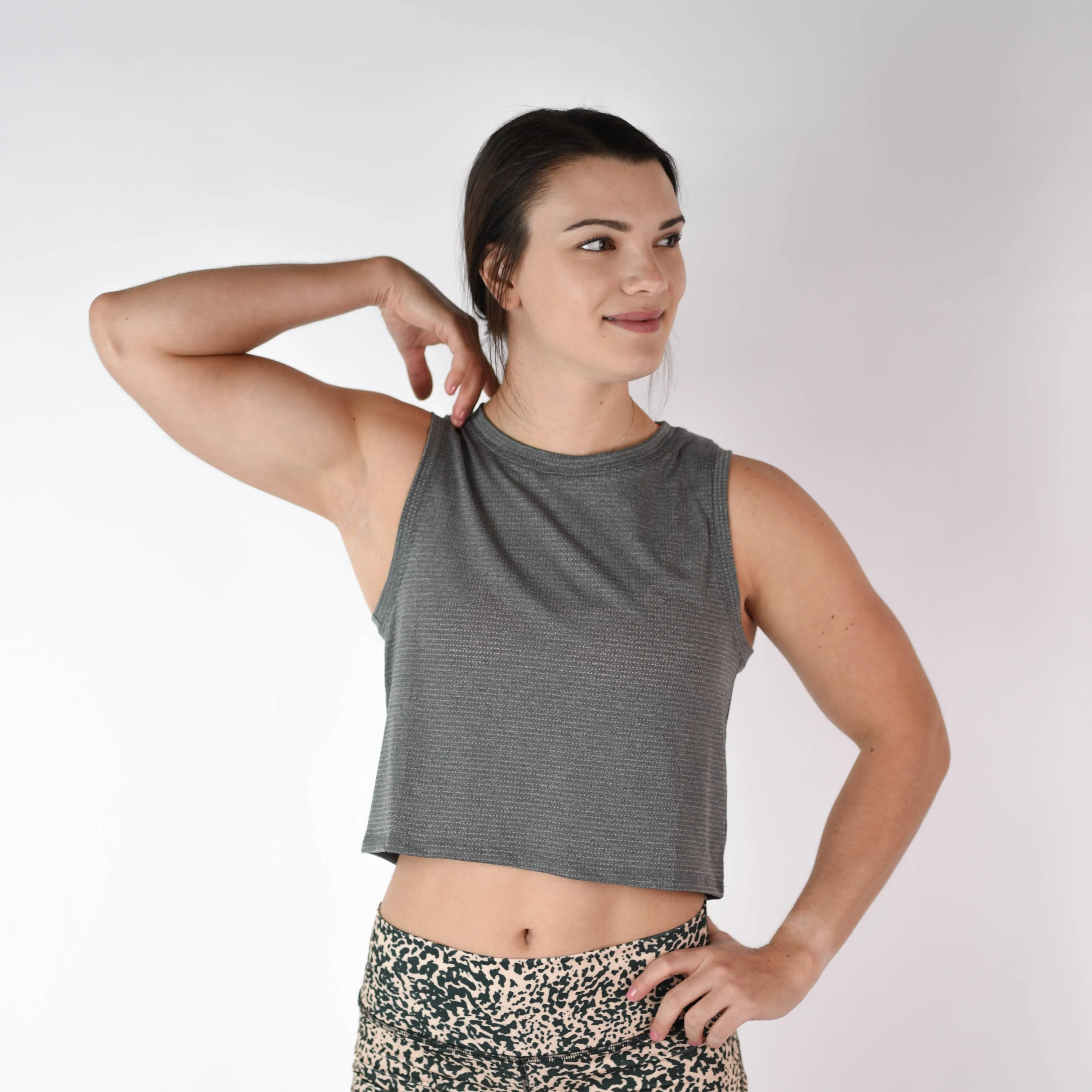 FLEO Dylan Muscle Crop Tank - Heather Black