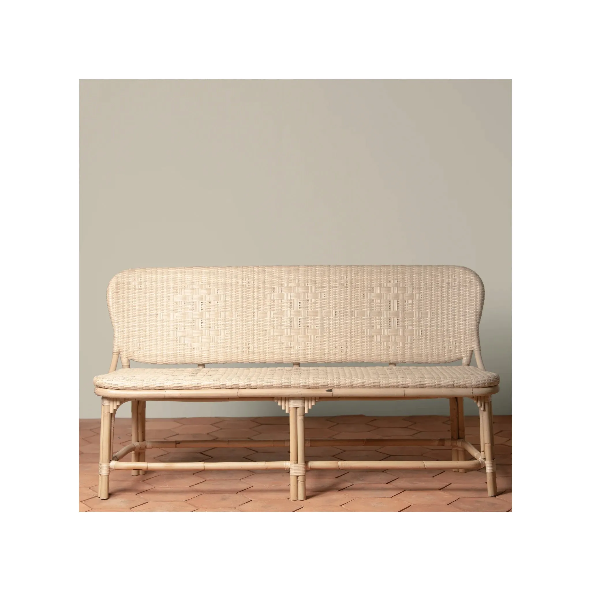 Fota Bench