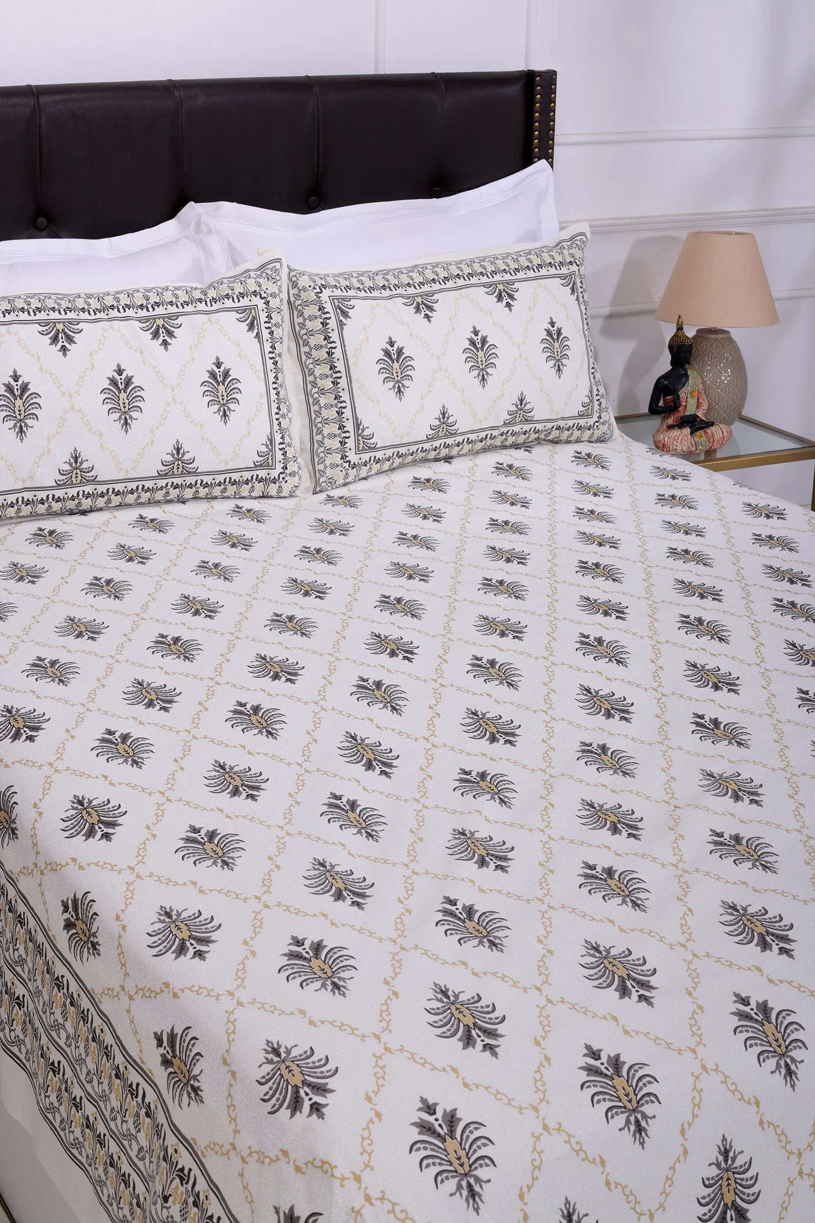 Pineapple Jaal Grey Cotton Bedsheet