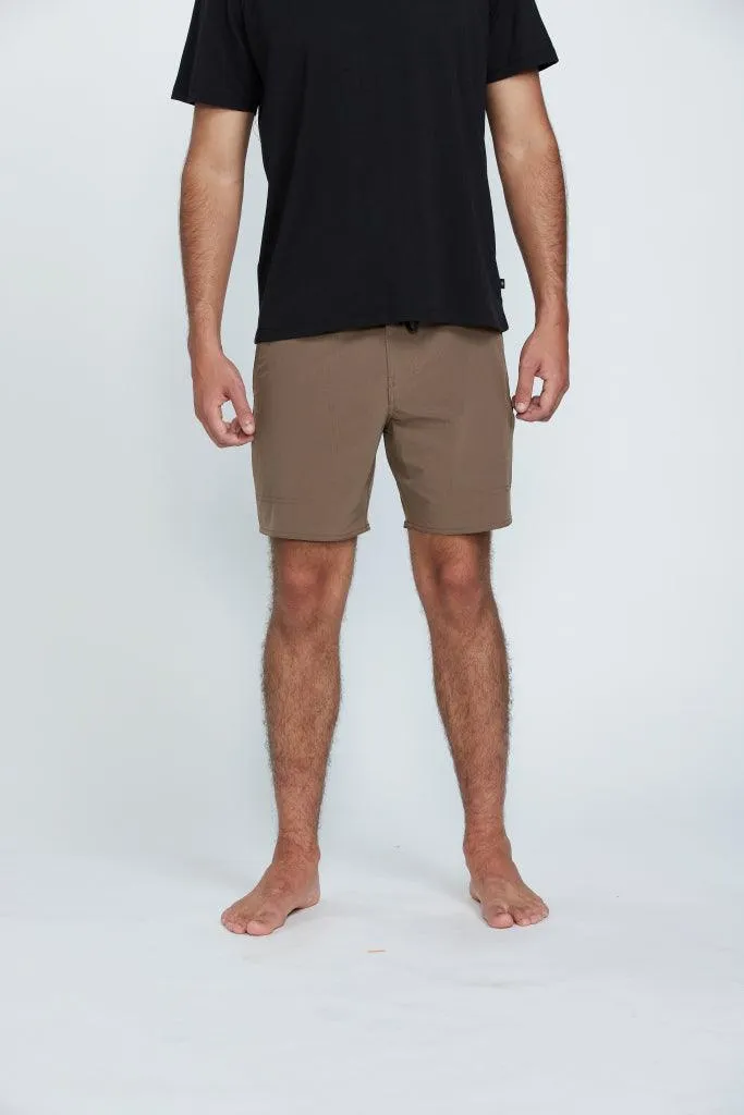 Strike Hybrid 17" Walkshort